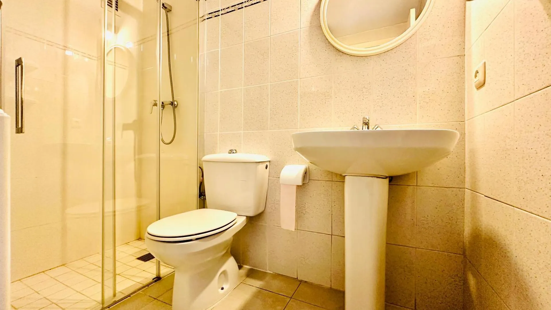 Global Immo 2059 Rocmar Apartment Roses Spain